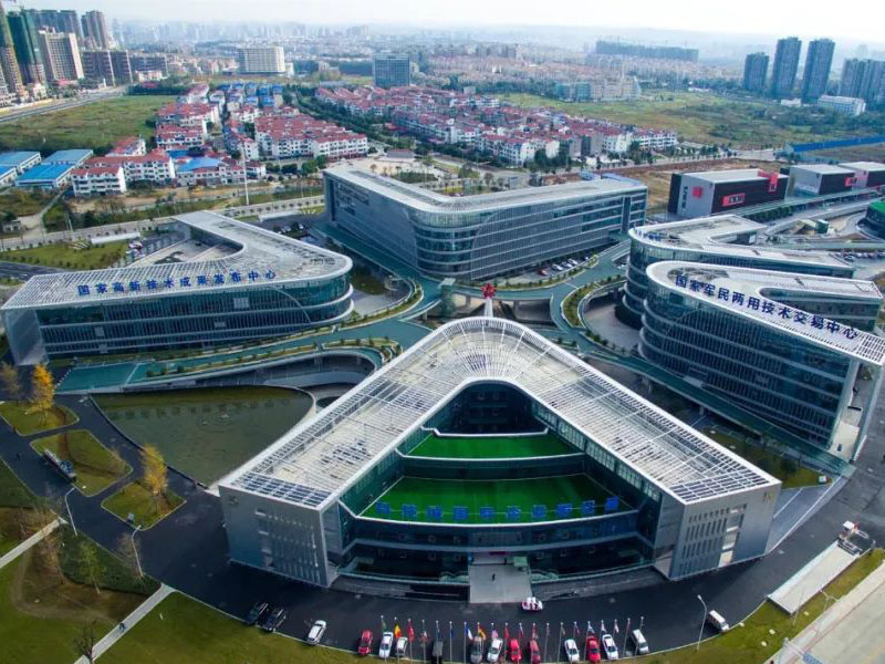 �S�����}�����@�^(q��)